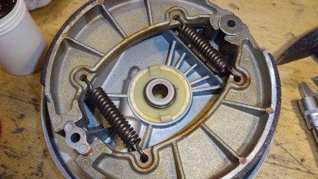 Vorderrad: Eingebauter Tachoantrieb